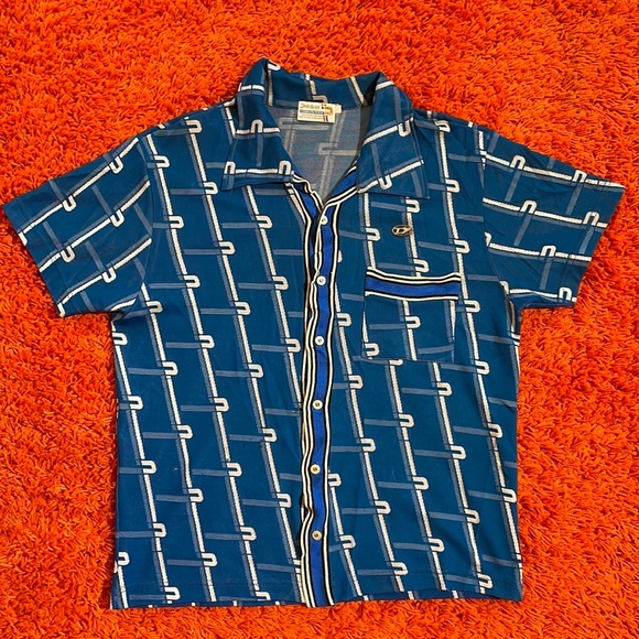 VINTAGE DIESEL TOP! 😁 button down, size small🌷 - Picture 1 of 4